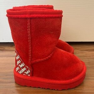 Ugg toddler boots